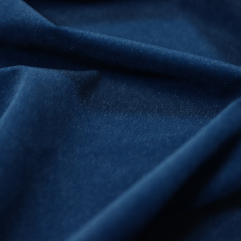 Cortina de terciopelo azul marino brillante del corredor del Coffetel de James Joyce
